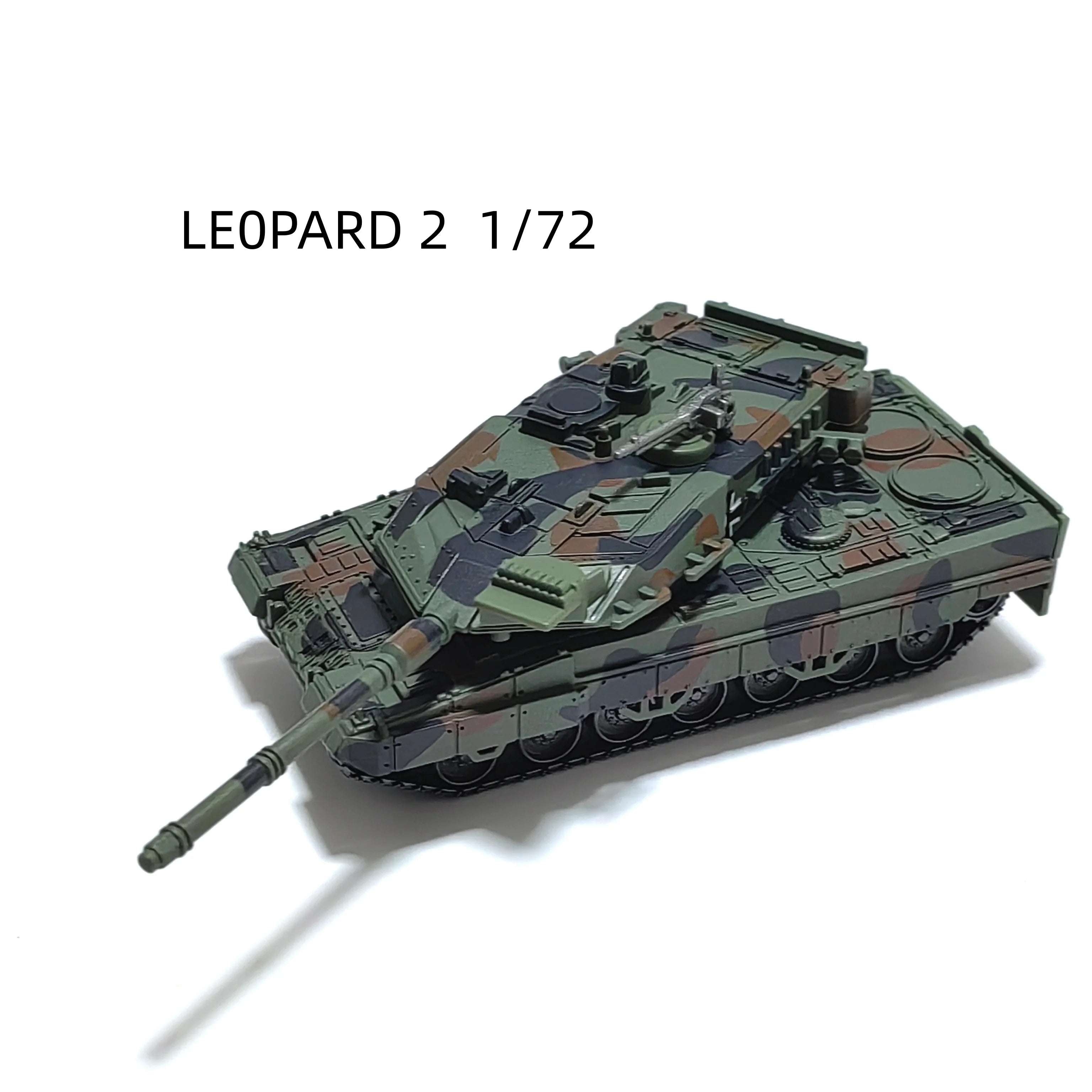 Military Tank/Armored Vehicle Transporter: T-90, Challenger 2, Merkava Plastic Micro-Scale Assembly Model Creative Gift